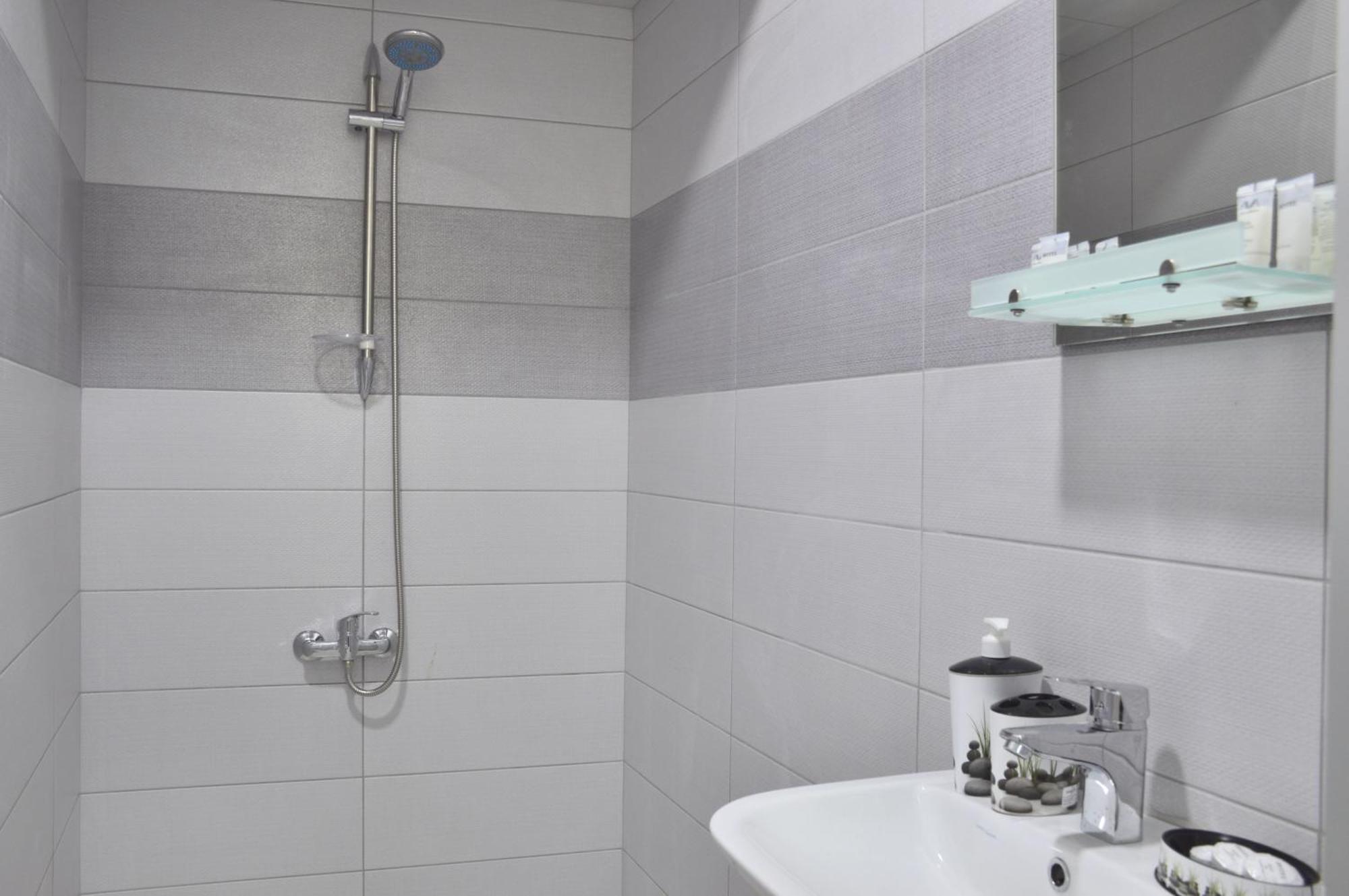 Hotel Mtatsmindaze Tiflis Habitación foto